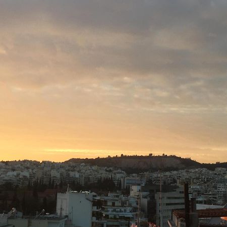 Cozy Apartment Near Metro-Athens View ภายนอก รูปภาพ