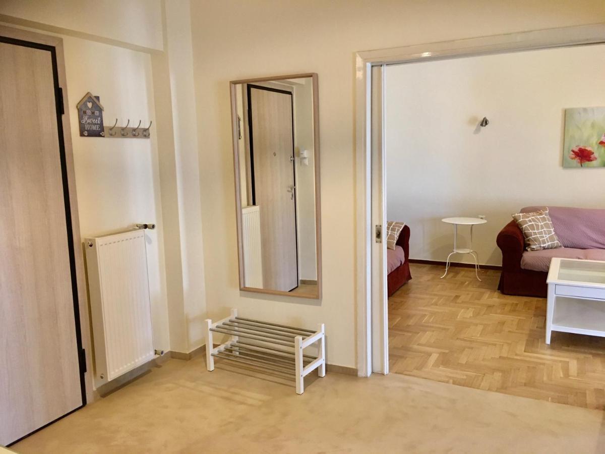 Cozy Apartment Near Metro-Athens View ภายนอก รูปภาพ