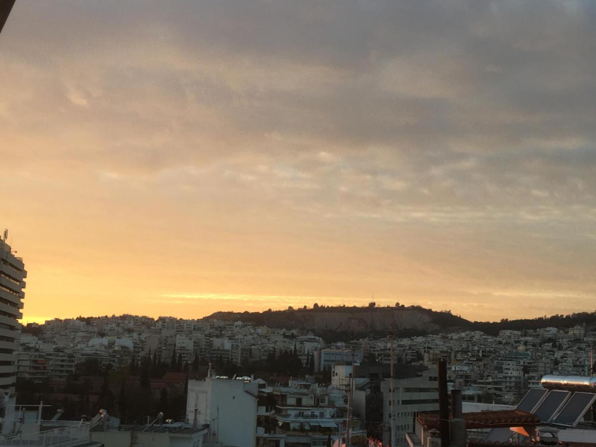 Cozy Apartment Near Metro-Athens View ภายนอก รูปภาพ