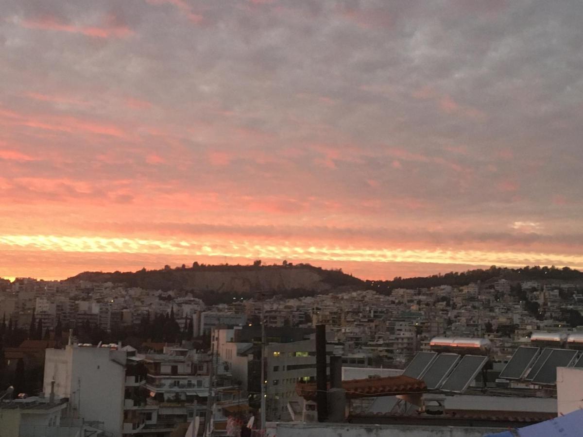 Cozy Apartment Near Metro-Athens View ภายนอก รูปภาพ