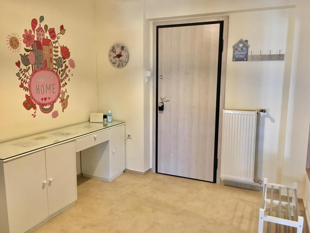 Cozy Apartment Near Metro-Athens View ภายนอก รูปภาพ