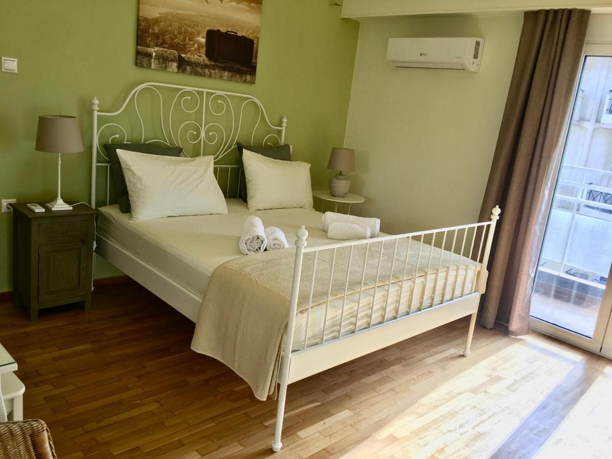 Cozy Apartment Near Metro-Athens View ภายนอก รูปภาพ