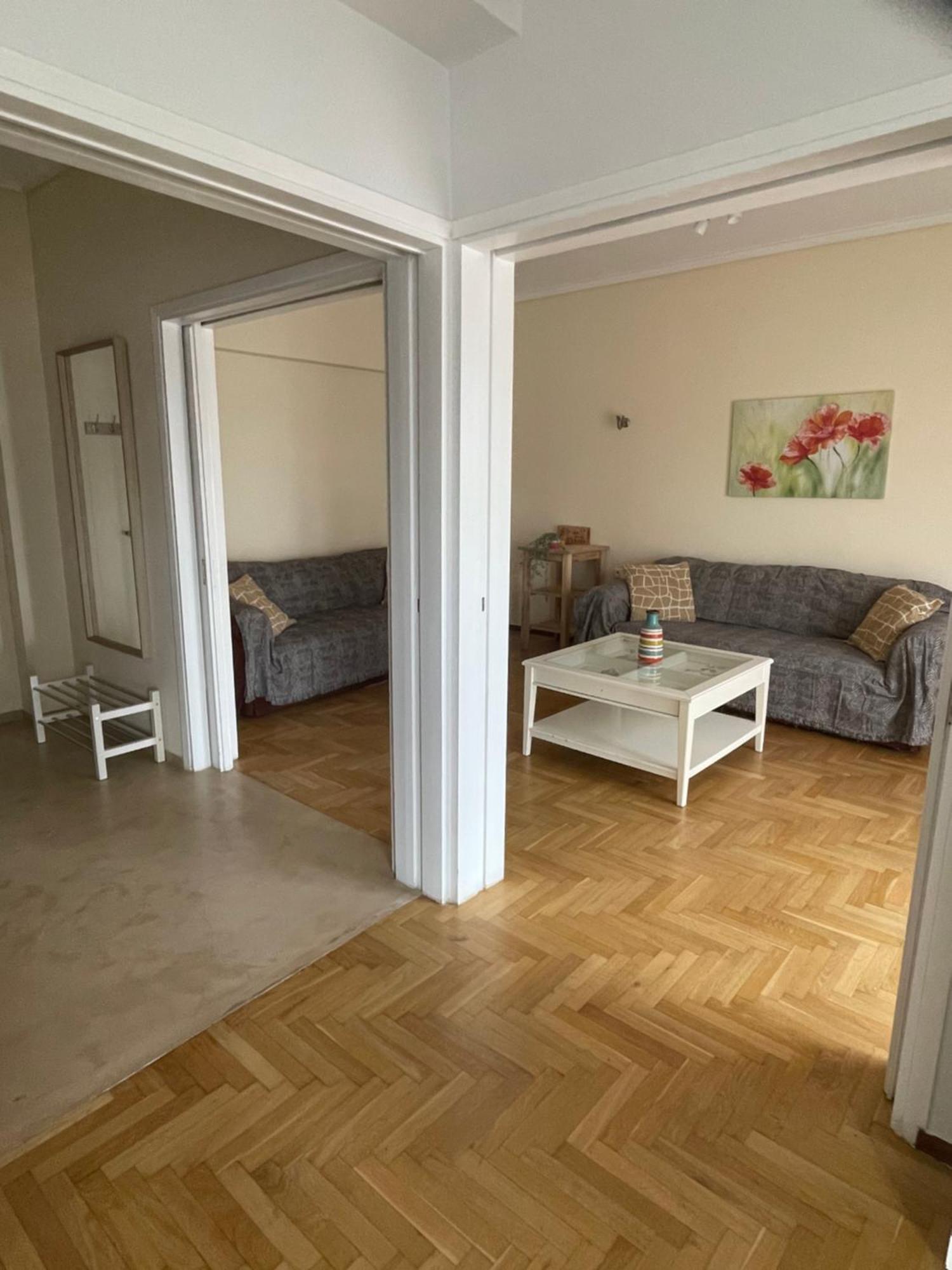 Cozy Apartment Near Metro-Athens View ภายนอก รูปภาพ